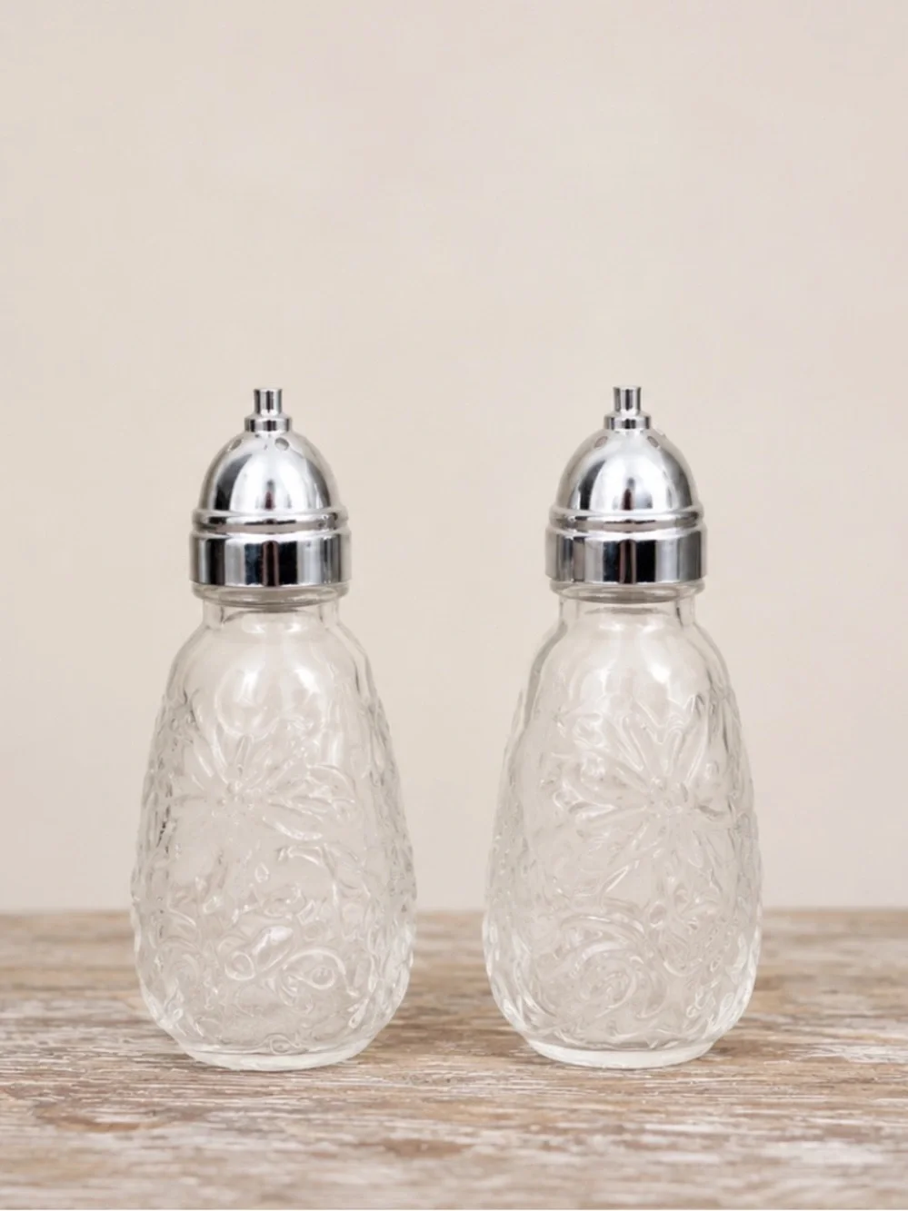 Princess House Fantasia Salt & Pepper Shakers Pressed‎ Glass Floral Vintage Set